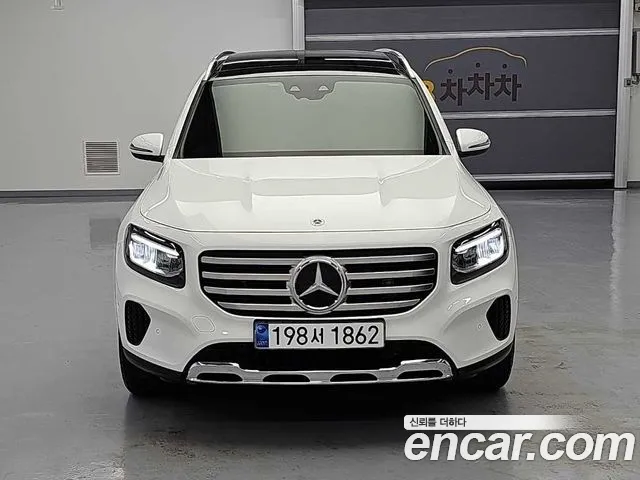 Mercedes-Benz GLB-Class — Фото автомобиля 2