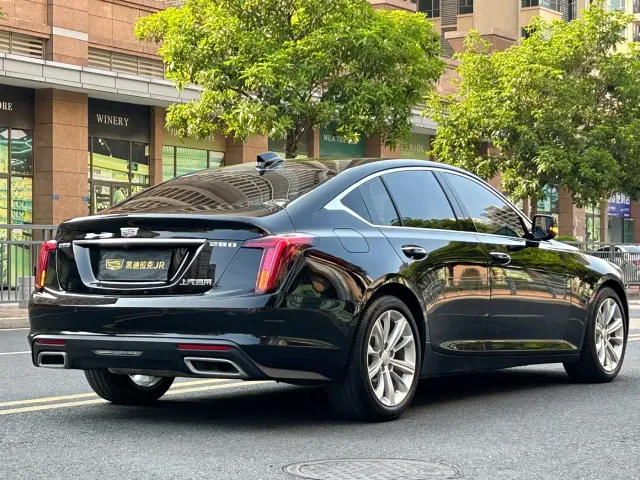 Cadillac CT5 — Фото автомобиля 6