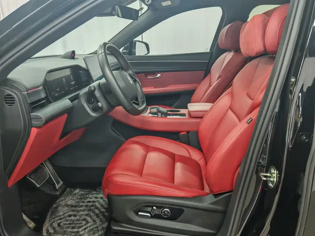 Aito M5 — Фото автомобиля 8