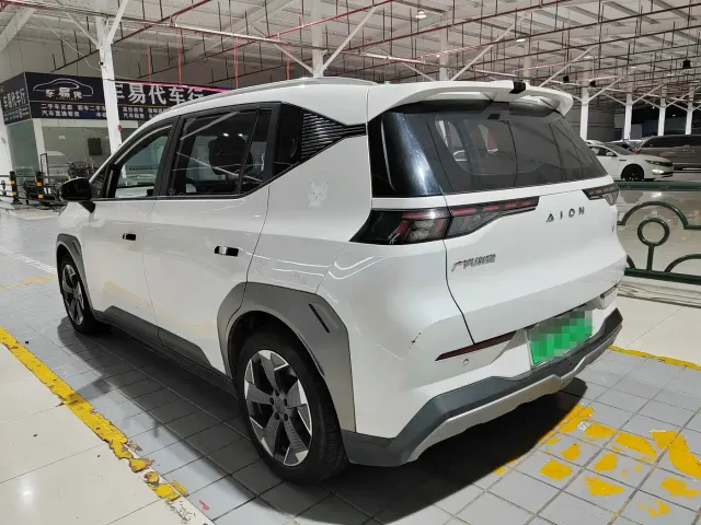 GAC Aion Y — Фото автомобиля 7