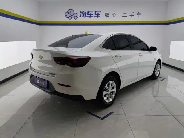 Chevrolet Cavalier — Фото автомобиля 3