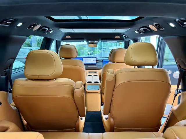 IM Motors LS8 — Фото автомобиля 14