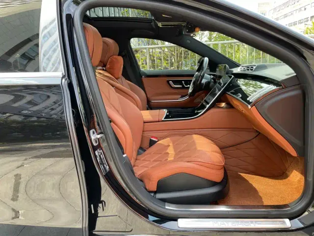 Mercedes-Benz Maybach S-Class — Фото автомобиля 19