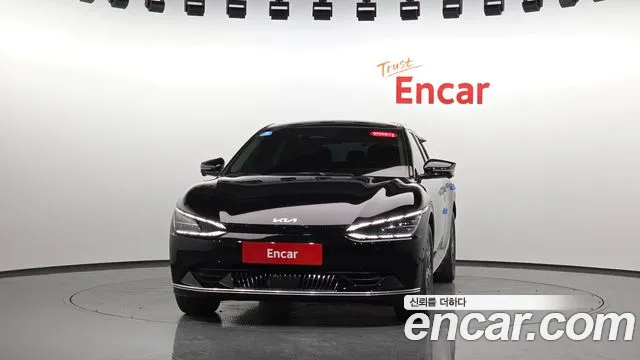 Kia EV6 — Фото автомобиля 3