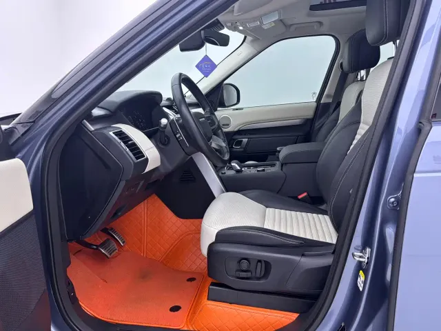 Land Rover Discovery — Фото автомобиля 14