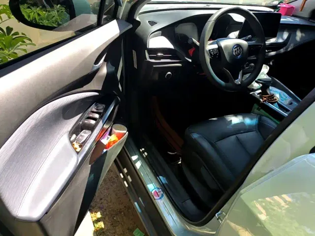 Buick Velite 6 — Фото автомобиля 12