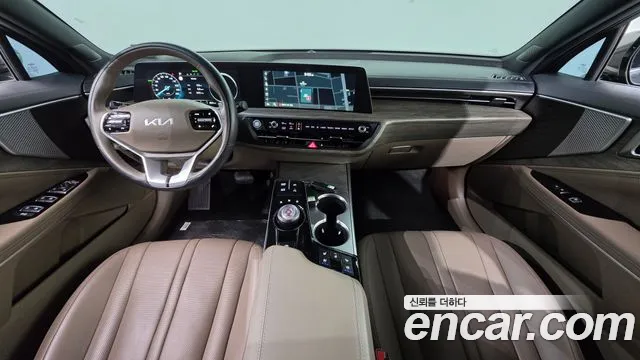 Kia K8 Hybrid — Фото автомобиля 10