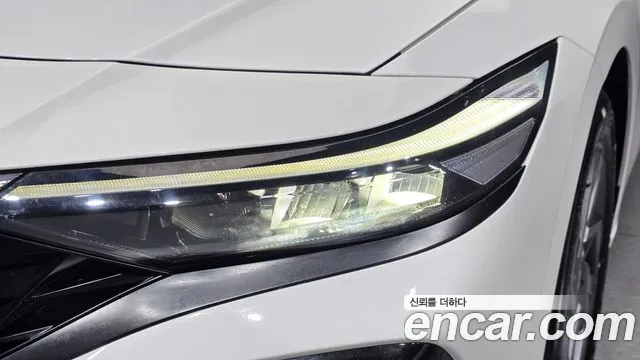 Hyundai Avante CN7 — Фото автомобиля 7