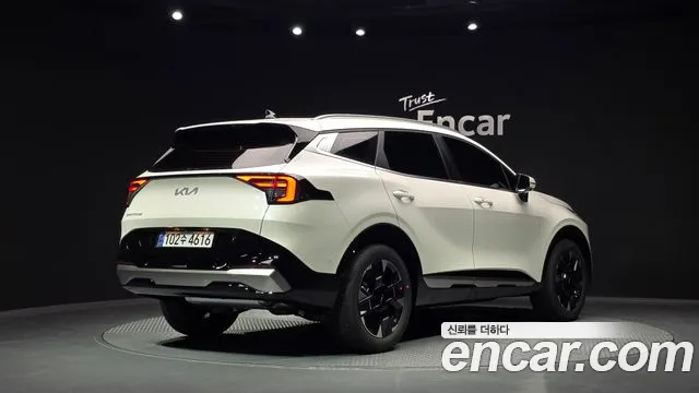 Kia Sportage Новый Sportage 5 поколение Бензин 1.6 турбо 2WD — Фото автомобиля 2