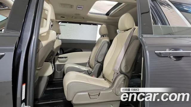 Kia Canival Carnival 4 поколение Дизель 7 мест Outdoor — Фото автомобиля 12