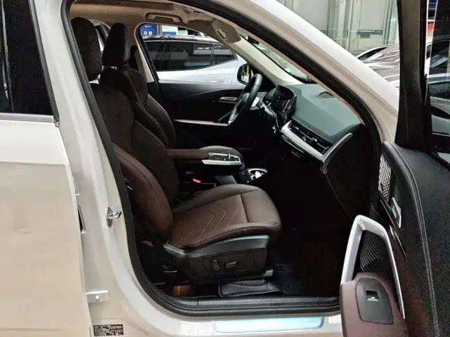 BMW X1 — Фото автомобиля 8