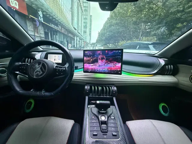 BYD Yuan PLUS — Фото автомобиля 8