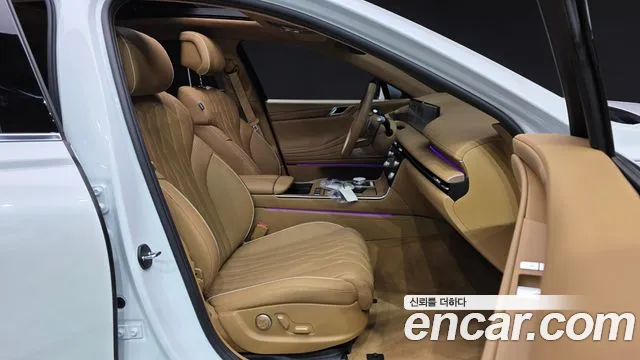 Genesis G80 Бензин 2.5 турбо AWD — Фото автомобиля 23
