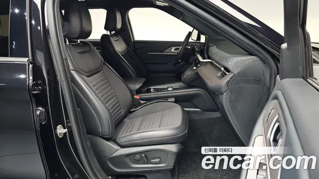 Ford Explorer 6th Gen — Фото автомобиля 16