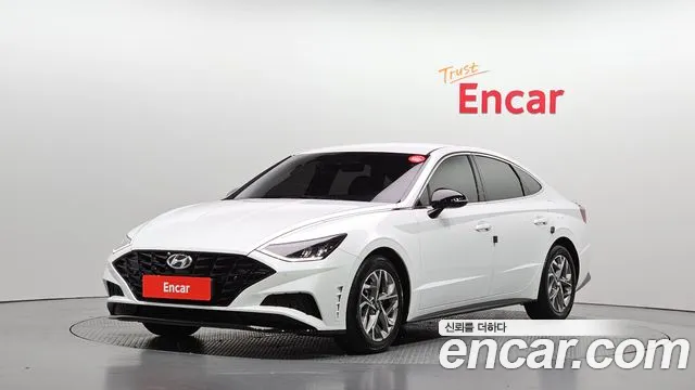 Фотография автомобиля — Hyundai Sonata DN8