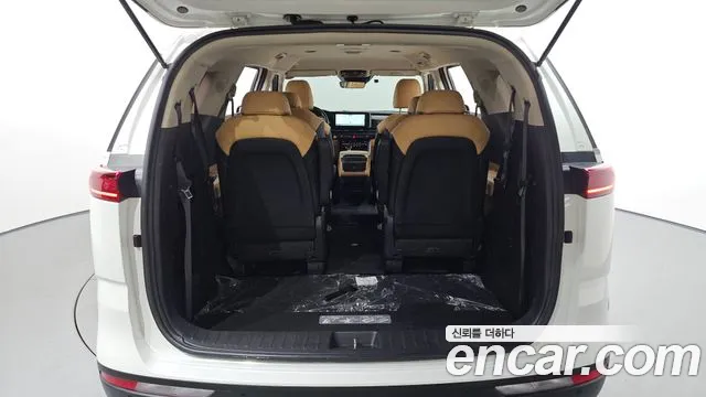 Kia Carnival 4th Gen — Фото автомобиля 21