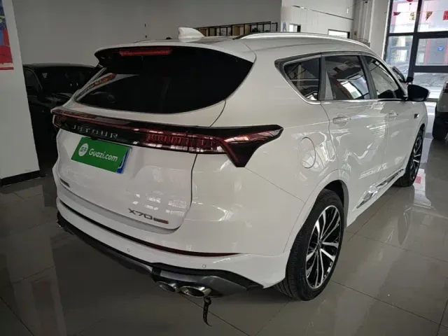 Jetour X70 Plus — Фото автомобиля 6