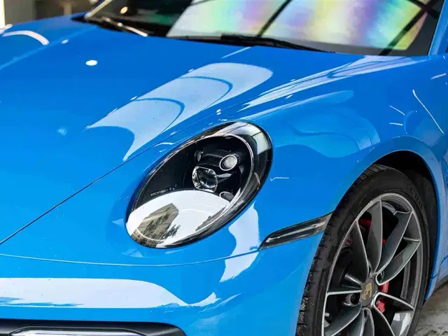 Porsche 911 — Фото автомобиля 12