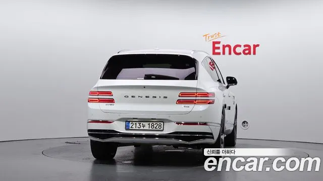 Genesis GV80 — Фото автомобиля 4