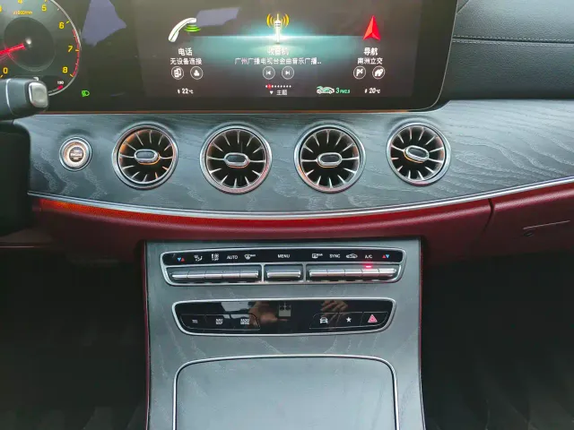 Mercedes-Benz CLS-Class — Фото автомобиля 15