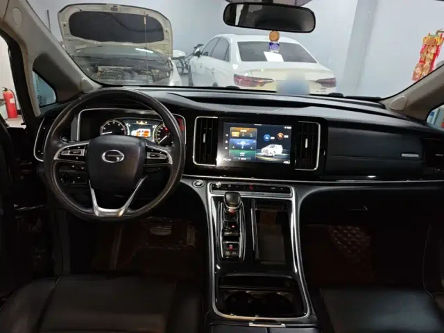 GAC Trumpchi M8 — Фото автомобиля 9