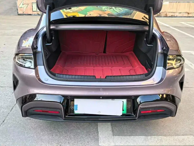 Xiaomi SU7 — Фото автомобиля 13