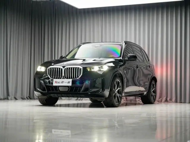 BMW X5 — Фото автомобиля 3