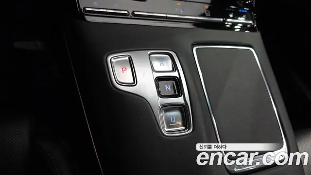 Hyundai Grandeur New — Фото автомобиля 12