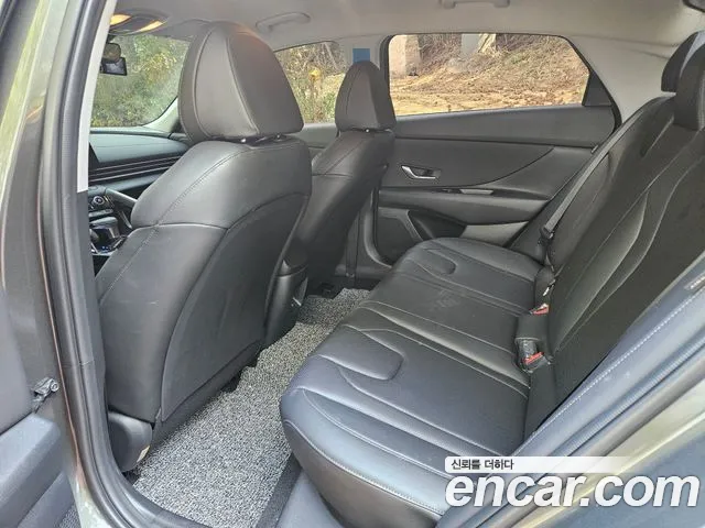 Hyundai Avante — Фото автомобиля 11