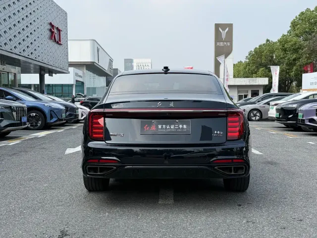 Hongqi H9 — Фото автомобиля 5