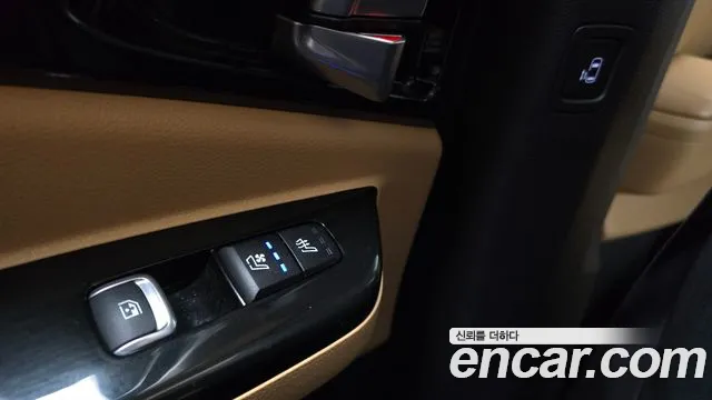 Kia Canival Carnival 4 поколение Дизель 9 мест Signature — Фото автомобиля 27