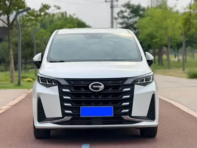 GAC Trumpchi Trumpchi M6 2023 PRO 270T DCT Luxury Edition — Фото автомобиля 2