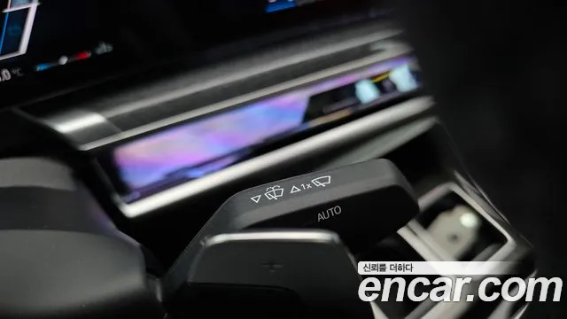 BMW 7 Series — Фото автомобиля 28