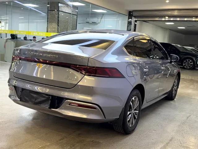 BYD Qin PLUS — Фото автомобиля 5