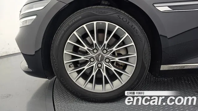 Genesis G80 RG3 — Фото автомобиля 5
