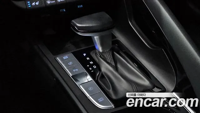 Hyundai Avante CN7 — Фото автомобиля 12