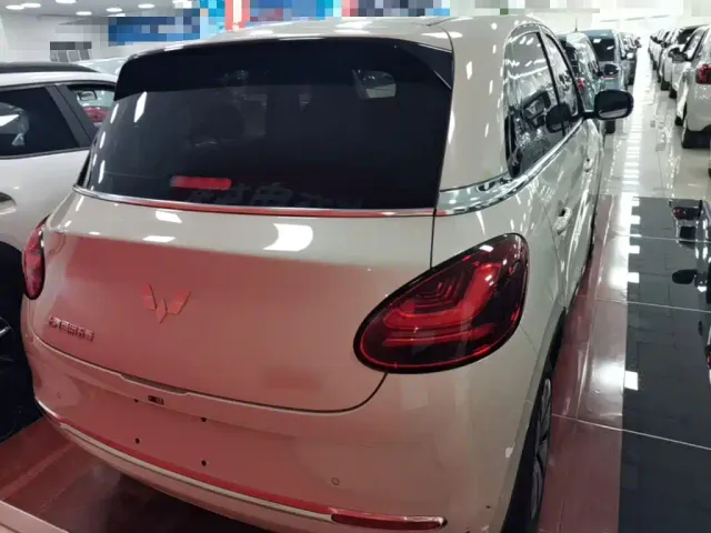 Wuling Bingo — Фото автомобиля 5