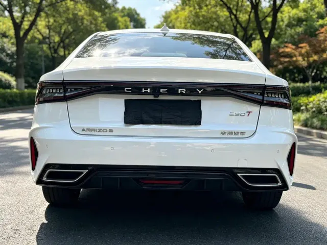 Chery Arrizo 8 — Фото автомобиля 4