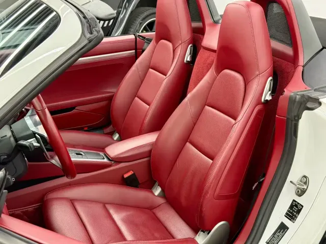 Porsche 718 — Фото автомобиля 6