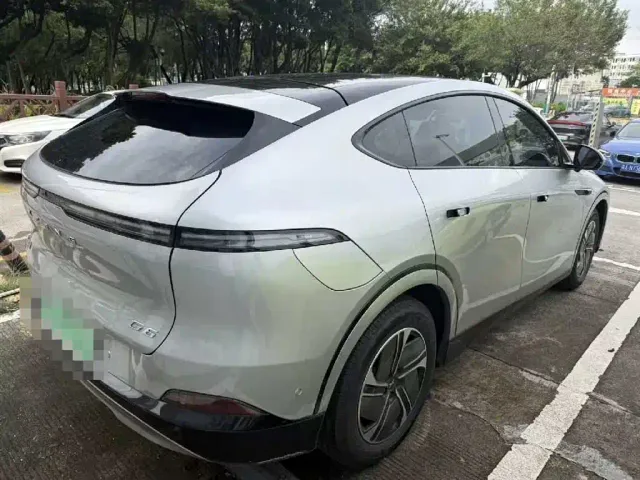 Xpeng G6 — Фото автомобиля 4