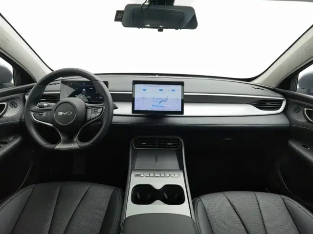 BYD Seal 05 DM-i — Фото автомобиля 5