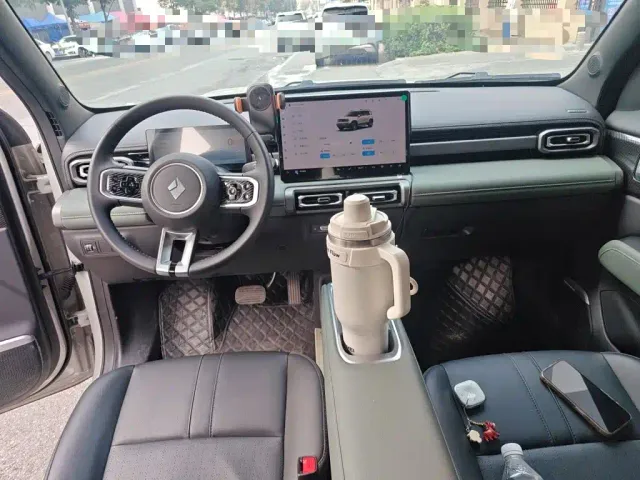 Baojun Yep Plus — Фото автомобиля 5