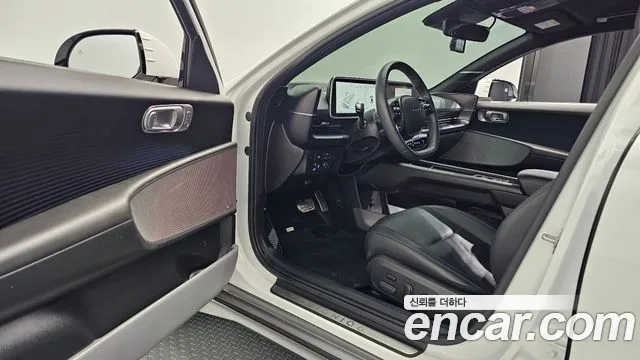 Hyundai Ioniq 6 — Фото автомобиля 15