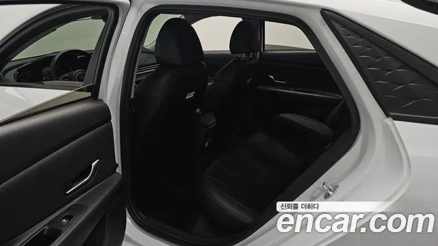 Hyundai Avante — Фото автомобиля 18