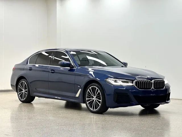 BMW 5 Series — Фото автомобиля 3