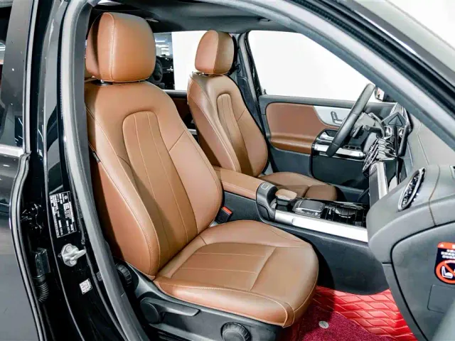 Mercedes-Benz GLB-Class — Фото автомобиля 19