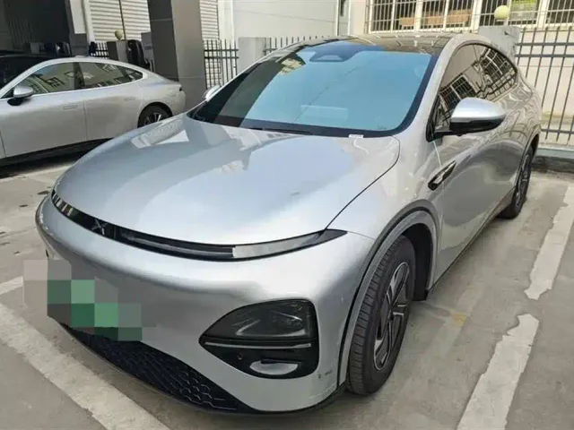 Фотография автомобиля — Xpeng G6