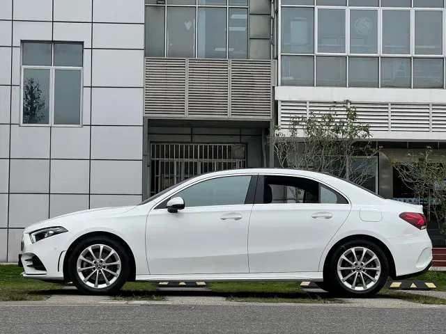 Mercedes-Benz A-Class — Фото автомобиля 7