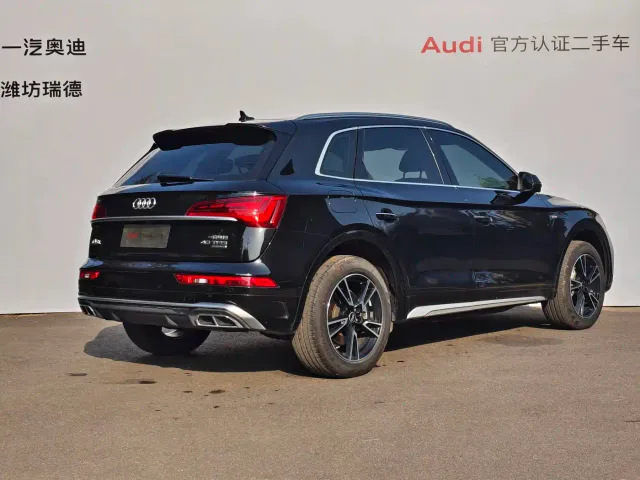 Audi Q5L — Фото автомобиля 3