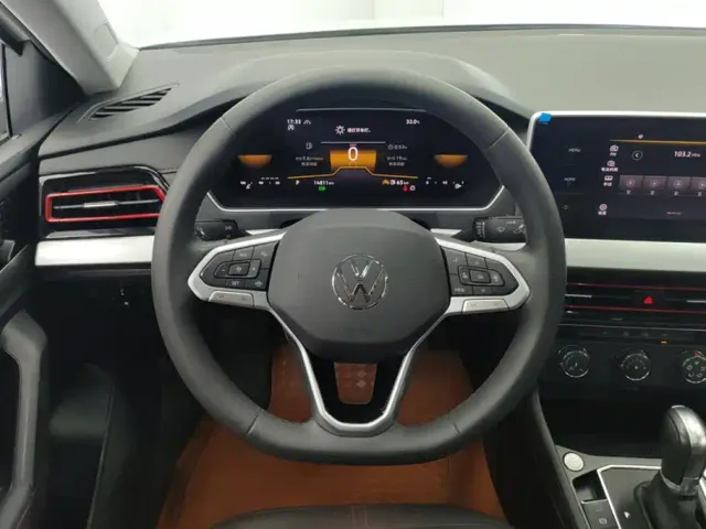 Volkswagen Lavida 2024 Model 300TSI DSG Starlight Full Comfort Edition — Фото автомобиля 15
